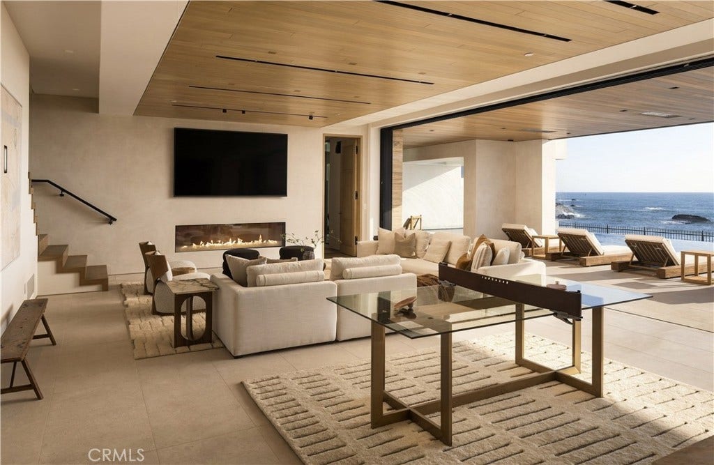 1 Strand Beach Dr, Dana Point, CA 92629 Great Room / Game Room