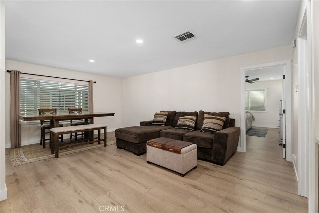 24701 Raymond Way, #135, Lake Forest, CA 92630 24701 Raymond Way, #135, Lake Forest, CA 92630