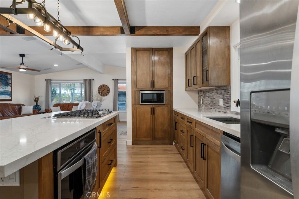 24701 Raymond Way, #135, Lake Forest, CA 92630 24701 Raymond Way, #135, Lake Forest, CA 92630