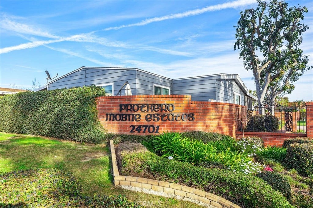 24701 Raymond Way, #135, Lake Forest, CA 92630 24701 Raymond Way, #135, Lake Forest, CA 92630