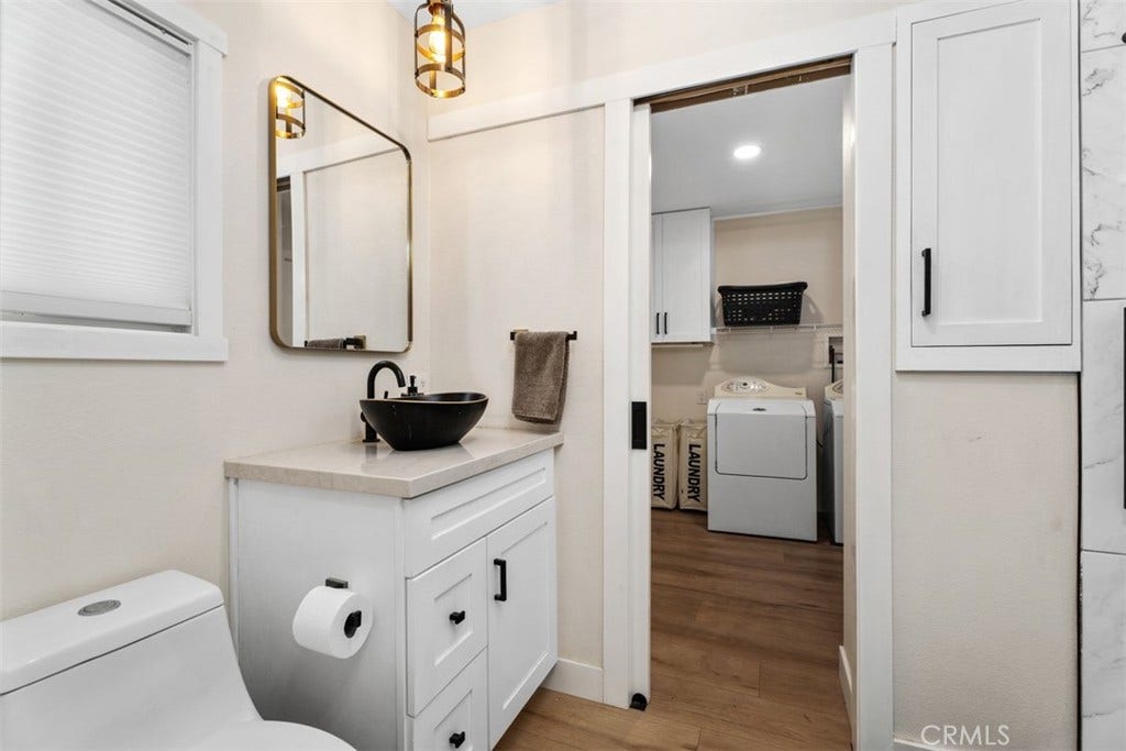 24701 Raymond Way, #135, Lake Forest, CA 92630 Spare bathroom