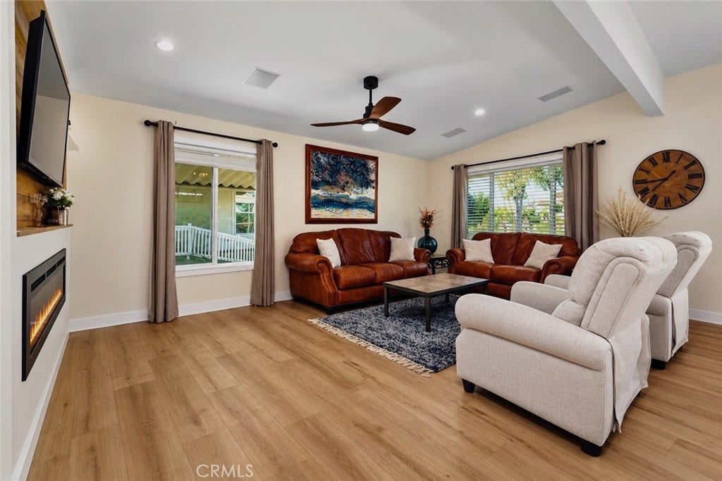 24701 Raymond Way, #135, Lake Forest, CA 92630 24701 Raymond Way, #135, Lake Forest, CA 92630