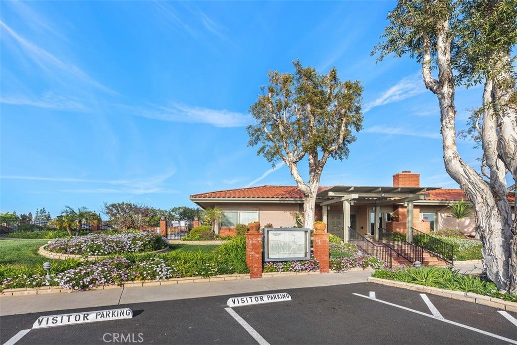 24701 Raymond Way, #135, Lake Forest, CA 92630 24701 Raymond Way, #135, Lake Forest, CA 92630