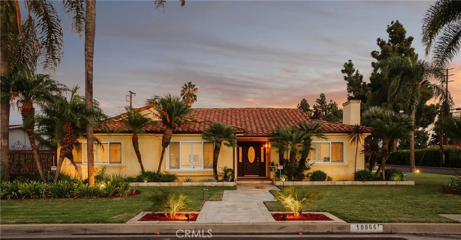 Property photo for 10066 Sideview Drive, Downey, CA