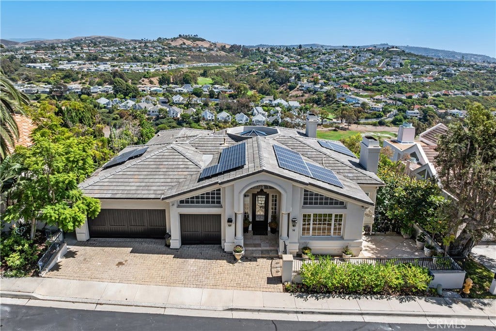 14 Marana, San Clemente, CA 92673 Experience an extraordinary blend of European inspired elegance,