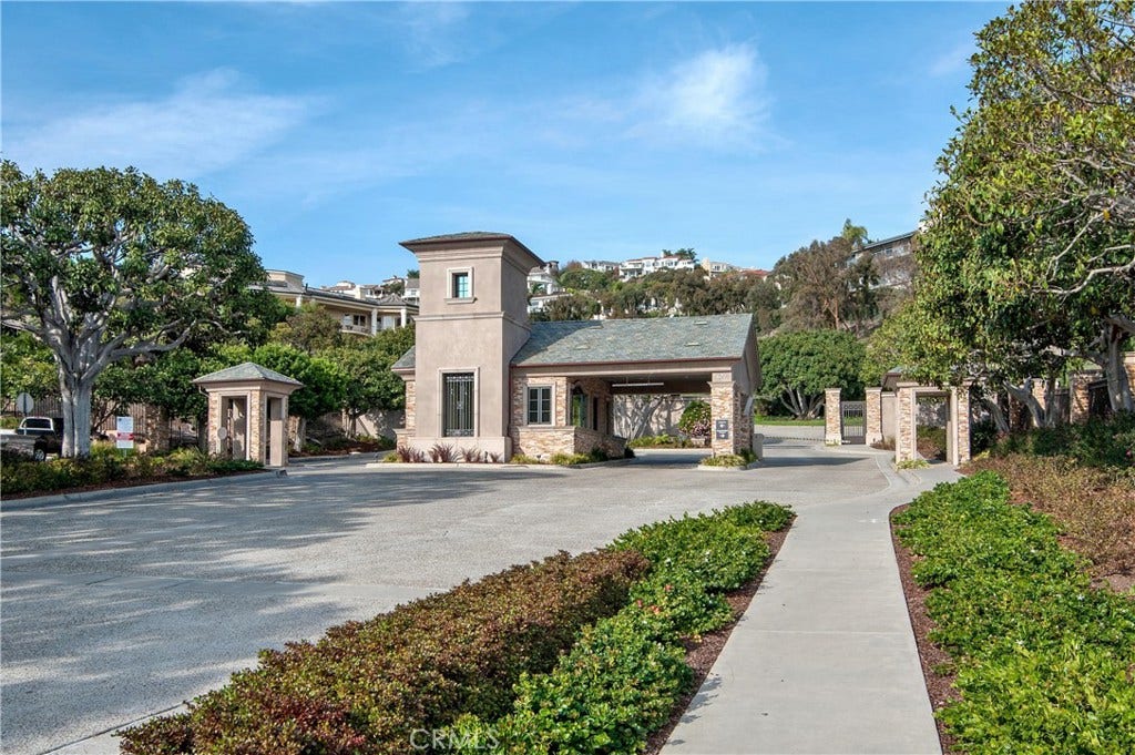 14 Marana, San Clemente, CA 92673 24 hour Guard Gated
