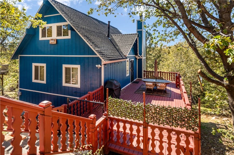 Property photo for 1372 Sequoia, Lake Arrowhead, CA