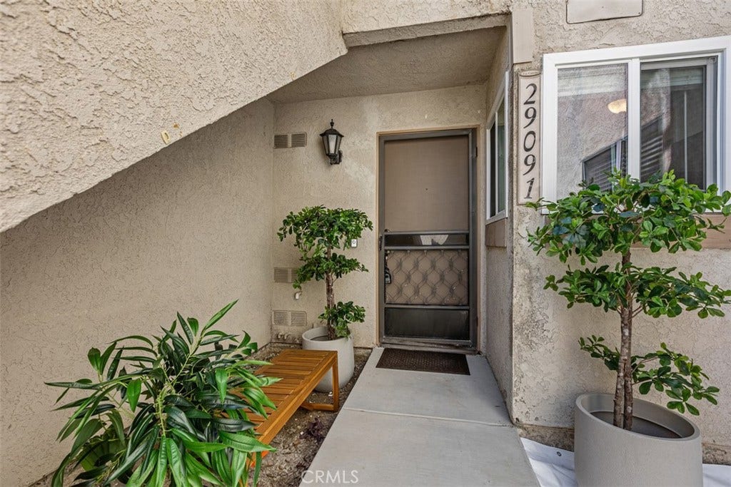 29091 Via Cerrito, #43, Laguna Niguel, CA 92677 29091 Via Cerrito, #43, Laguna Niguel, CA 92677