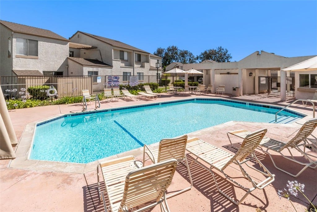29091 Via Cerrito, #43, Laguna Niguel, CA 92677 29091 Via Cerrito, #43, Laguna Niguel, CA 92677