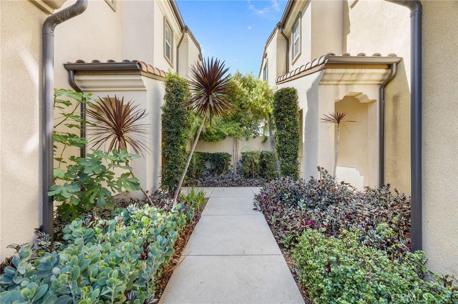 Property photo for 640 S Gladys Ave, #C, San Gabriel, CA