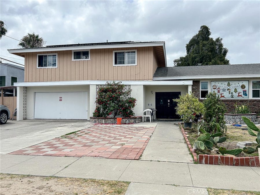 Property photo for 8192 Legion, Midway City, CA