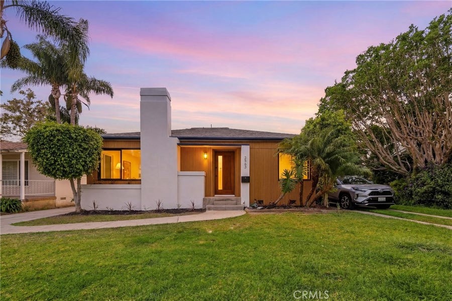 Property photo for 2563 S Bentley, Los Angeles, CA
