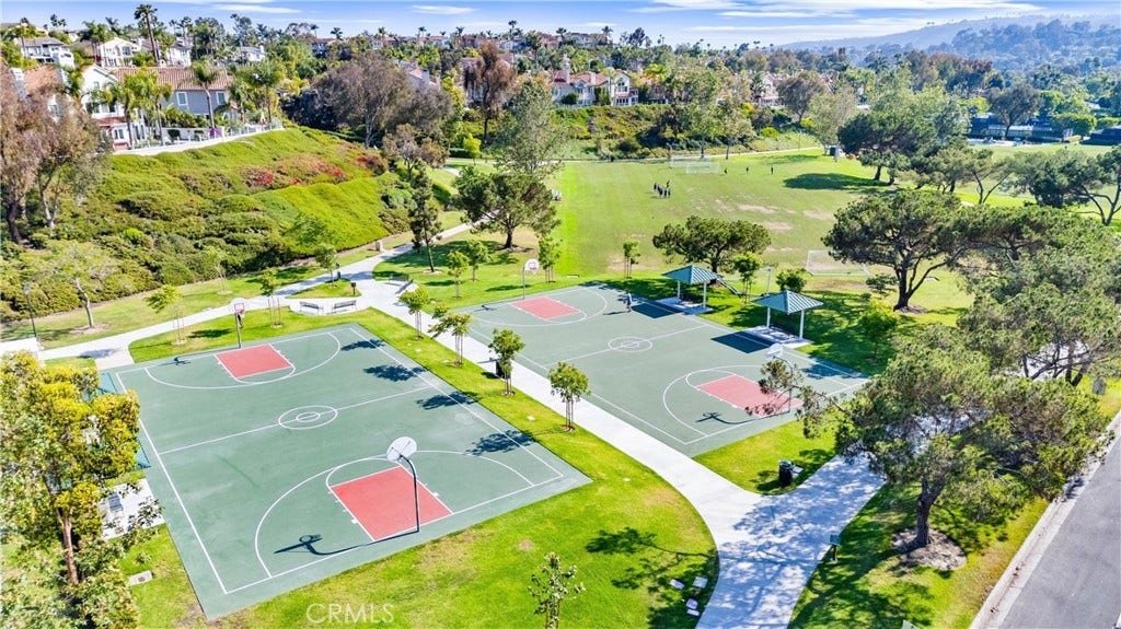14 Novilla, Laguna Niguel, CA 92677 Marina Hills amenities