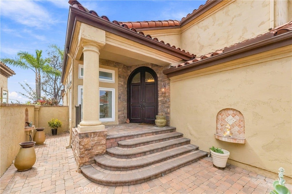 14 Novilla, Laguna Niguel, CA 92677 14 Novilla, Laguna Niguel, CA 92677