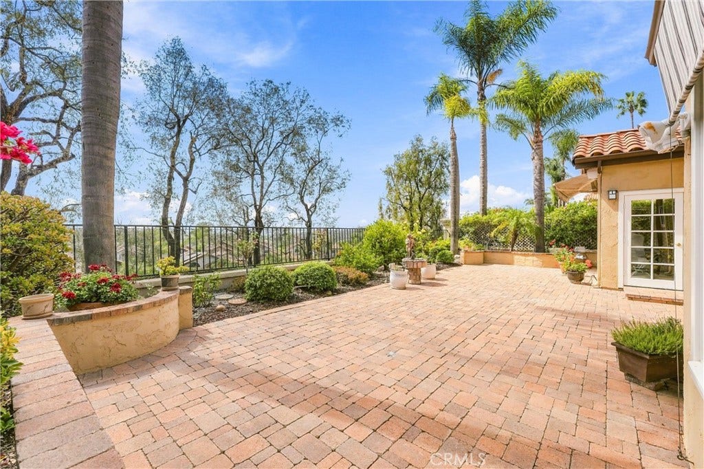 14 Novilla, Laguna Niguel, CA 92677 14 Novilla, Laguna Niguel, CA 92677