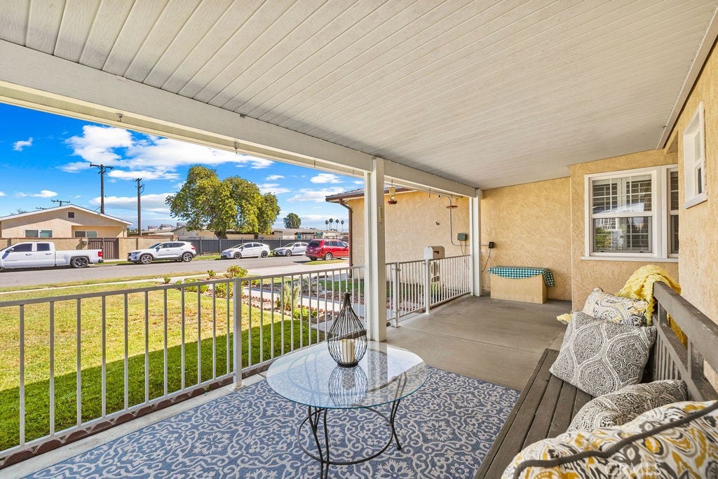 13191 Lewis, Garden Grove, CA 92843 Covered Front Porch