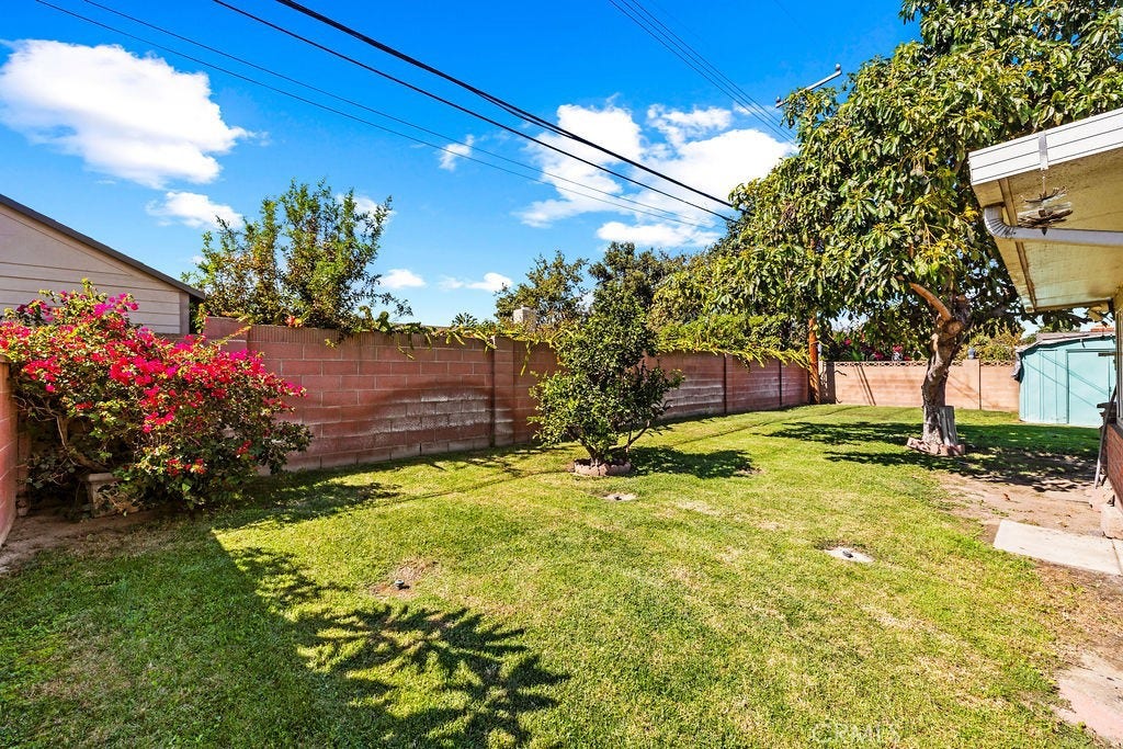 13191 Lewis, Garden Grove, CA 92843 Backyard