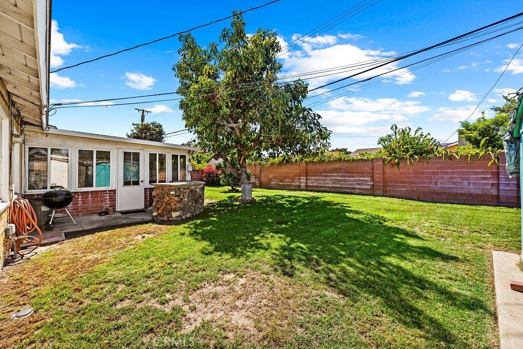 13191 Lewis, Garden Grove, CA 92843 Backyard