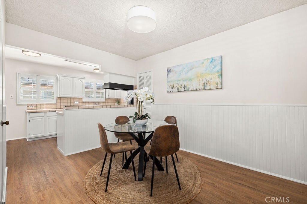 13191 Lewis, Garden Grove, CA 92843 Dining off Kitchen