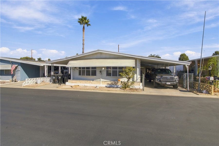 Property photo for 601 N Kirby Street, #286, Hemet, CA