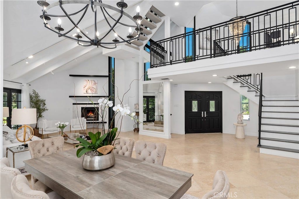 25901 Nellie Gail, Laguna Hills, CA 92653 25901 Nellie Gail, Laguna Hills, CA 92653