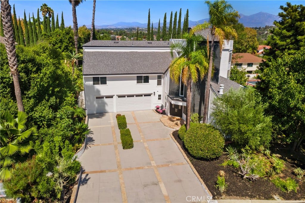 25901 Nellie Gail, Laguna Hills, CA 92653 25901 Nellie Gail, Laguna Hills, CA 92653