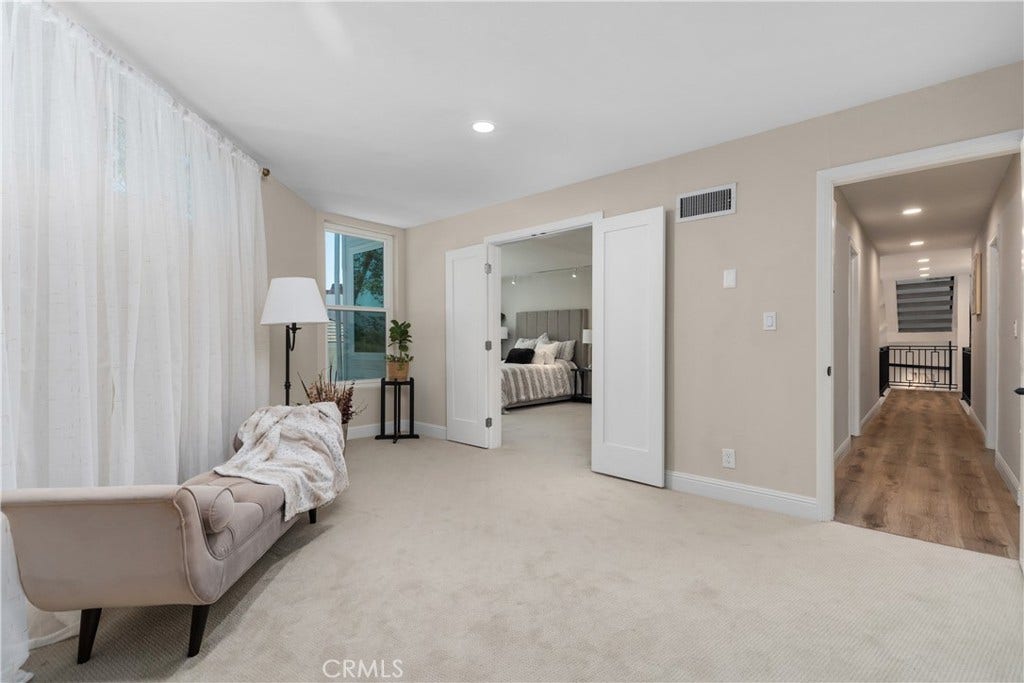 25901 Nellie Gail, Laguna Hills, CA 92653 25901 Nellie Gail, Laguna Hills, CA 92653