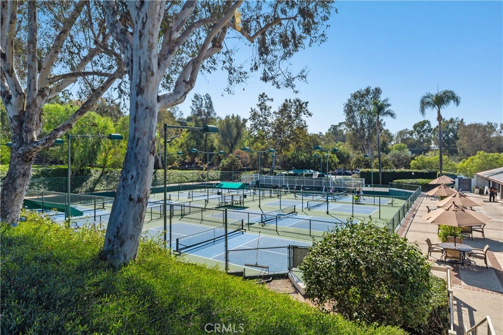 25901 Nellie Gail, Laguna Hills, CA 92653 25901 Nellie Gail, Laguna Hills, CA 92653