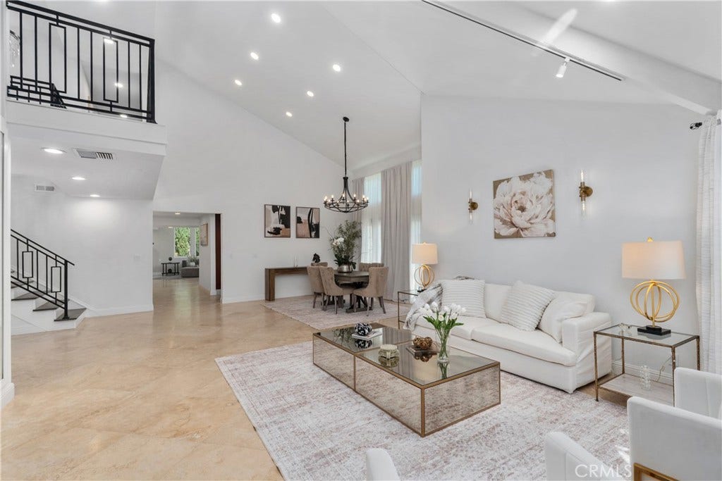 25901 Nellie Gail, Laguna Hills, CA 92653 25901 Nellie Gail, Laguna Hills, CA 92653