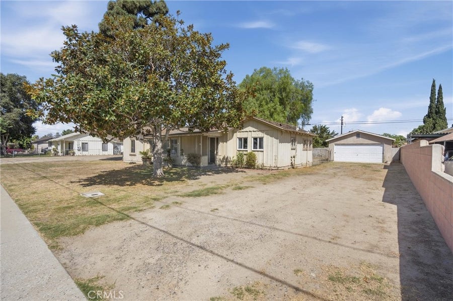 Property photo for 2425 W Occidental Street, Santa Ana, CA