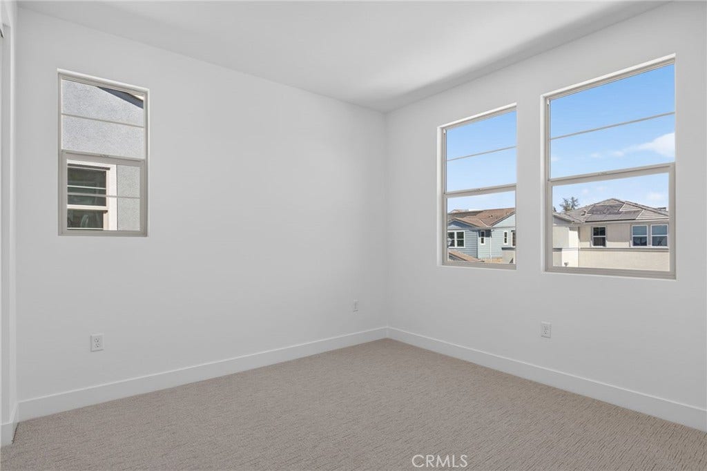 5064 Solace Drive, Rancho Mission Viejo, CA 92694 5064 Solace Drive, Rancho Mission Viejo, CA 92694