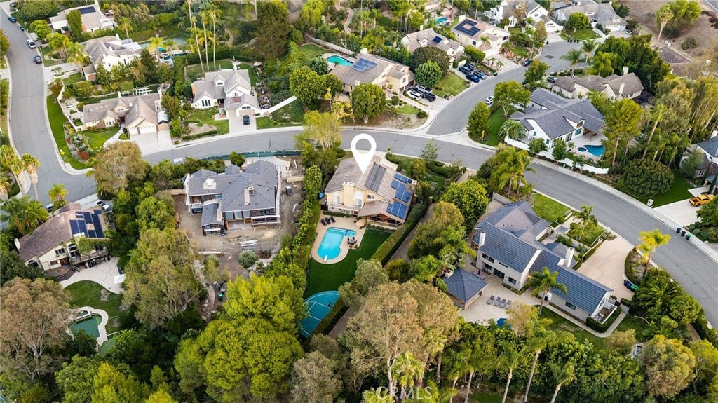 27401 Lost Colt Drive, Laguna Hills, CA 92653 27401 Lost Colt Drive, Laguna Hills, CA 92653