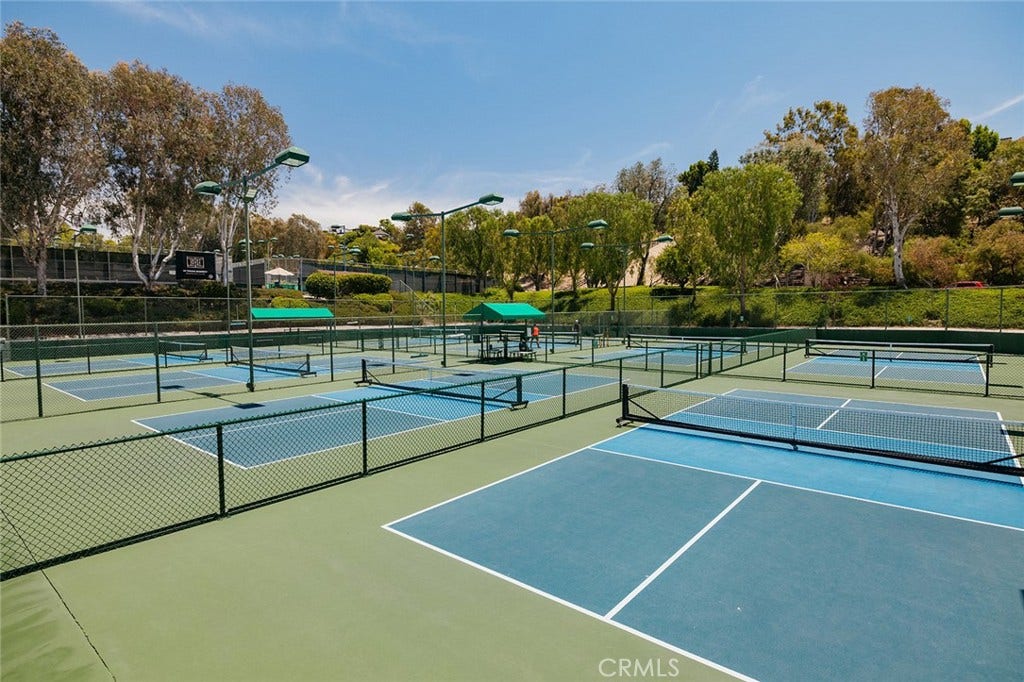 27401 Lost Colt Drive, Laguna Hills, CA 92653 27401 Lost Colt Drive, Laguna Hills, CA 92653