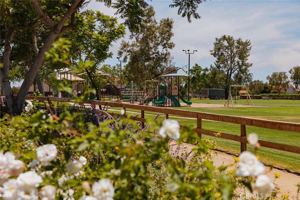 27401 Lost Colt Drive, Laguna Hills, CA 92653 27401 Lost Colt Drive, Laguna Hills, CA 92653