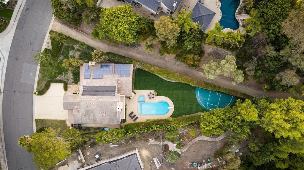 27401 Lost Colt Drive, Laguna Hills, CA 92653 27401 Lost Colt Drive, Laguna Hills, CA 92653