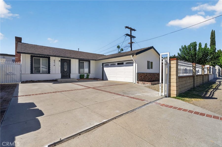 Property photo for 6819 Bellaire Avenue, North Hollywood, CA