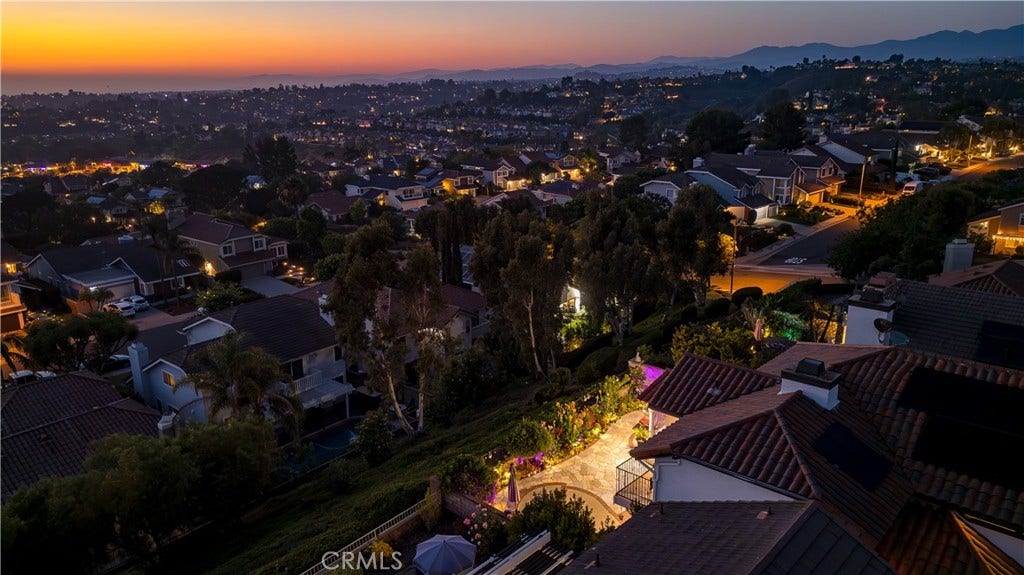 26271 Ganiza, Mission Viejo, CA 92692 26271 Ganiza, Mission Viejo, CA 92692