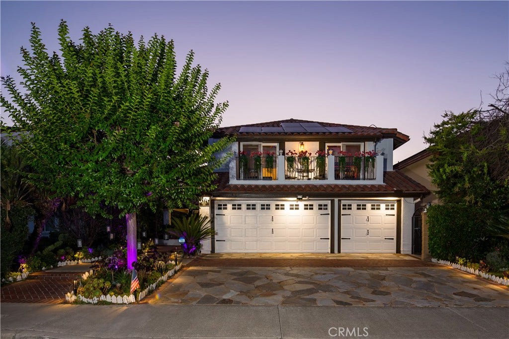 26271 Ganiza, Mission Viejo, CA 92692 26271 Ganiza, Mission Viejo, CA 92692