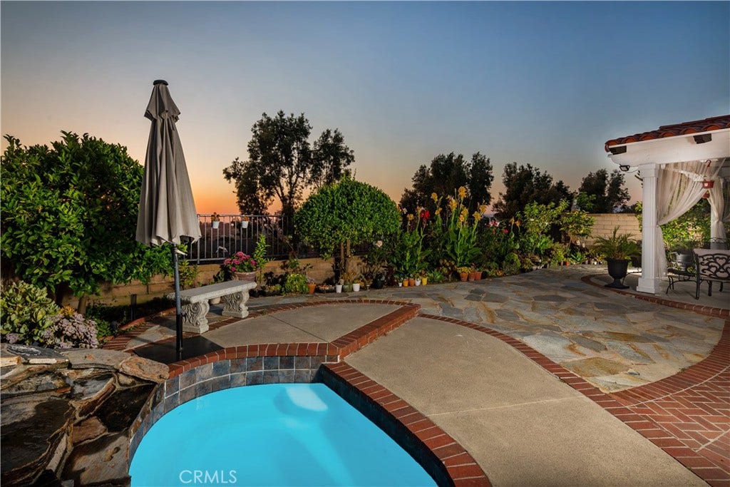 26271 Ganiza, Mission Viejo, CA 92692 26271 Ganiza, Mission Viejo, CA 92692