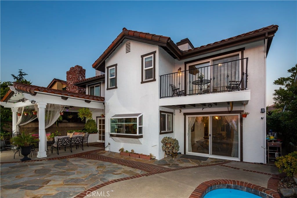 26271 Ganiza, Mission Viejo, CA 92692 26271 Ganiza, Mission Viejo, CA 92692