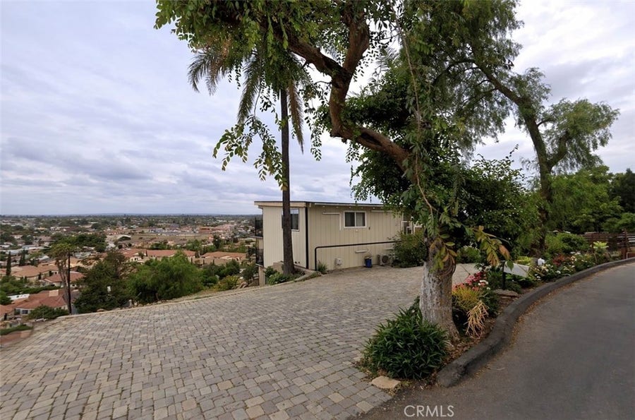 Property photo for 12221 Circula Panorama, North Tustin, CA