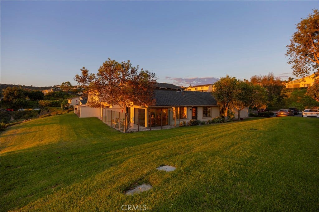 130 Avenida Adobe, San Clemente, CA 92672