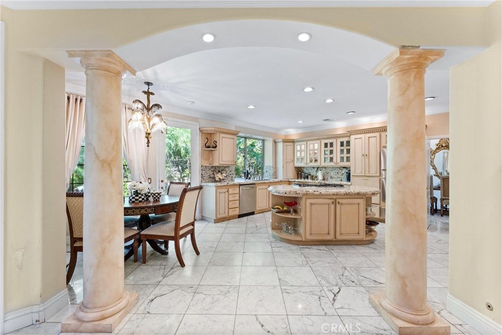 27201 S Ridge Drive, Mission Viejo, CA 92692 27201 S Ridge Drive, Mission Viejo, CA 92692