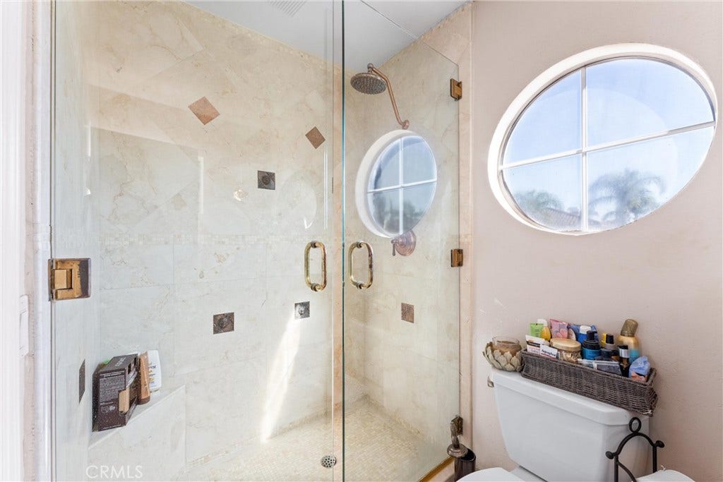 27201 S Ridge Drive, Mission Viejo, CA 92692 Guest Bathroom