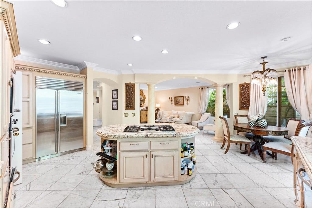 27201 S Ridge Drive, Mission Viejo, CA 92692 27201 S Ridge Drive, Mission Viejo, CA 92692
