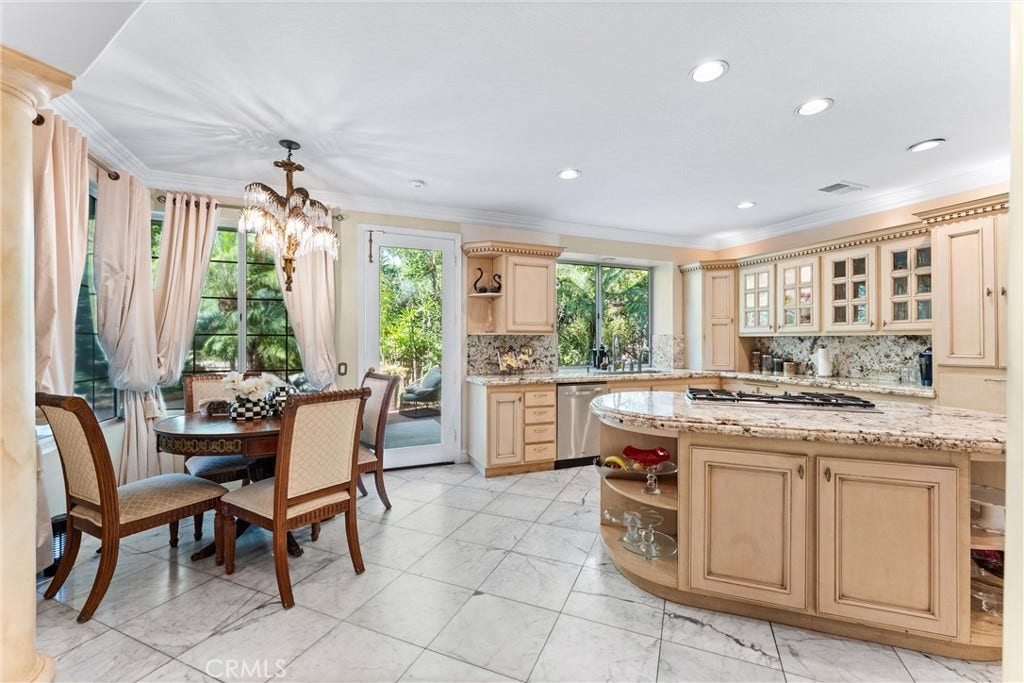 27201 S Ridge Drive, Mission Viejo, CA 92692 Nook Area/ Kitchen