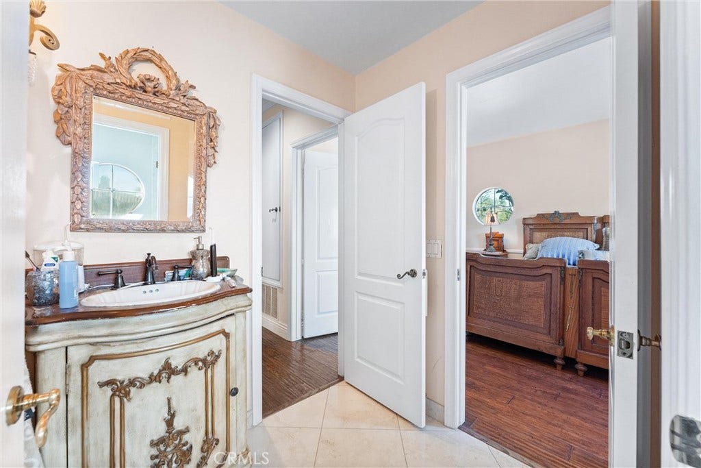 27201 S Ridge Drive, Mission Viejo, CA 92692 27201 S Ridge Drive, Mission Viejo, CA 92692