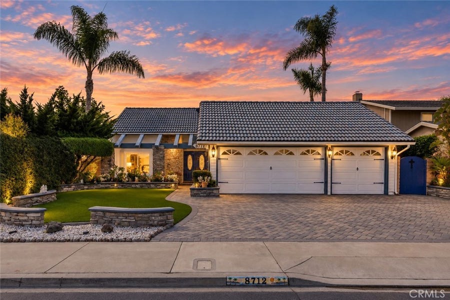 Property photo for 8712 Mossford Dr., Huntington Beach, CA