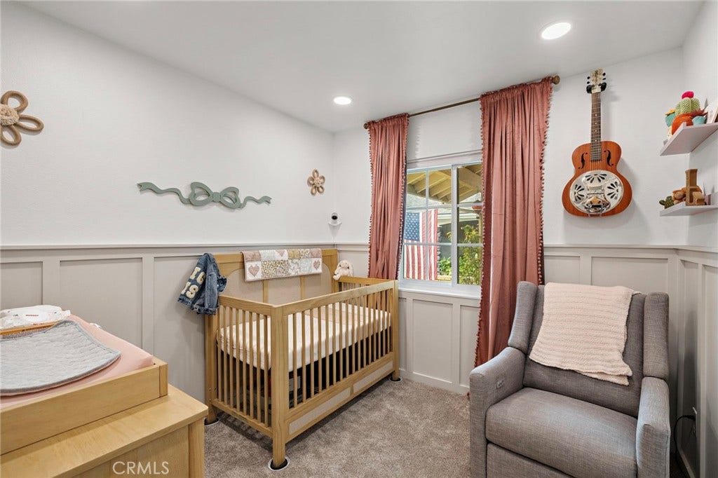 21155 Larchmont, Lake Forest, CA 92630 21155 Larchmont, Lake Forest, CA 92630
