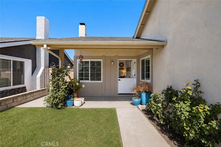 Property photo for 21155 Larchmont, Lake Forest, CA
